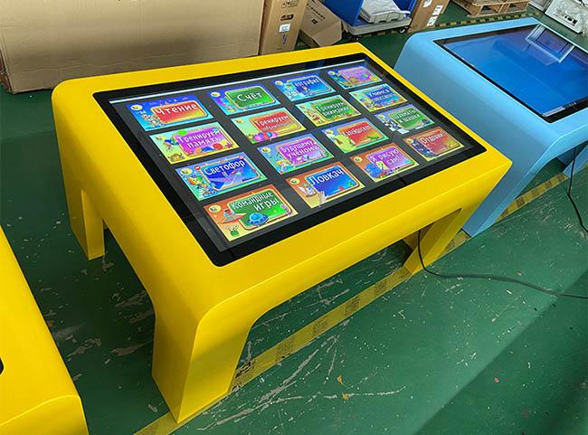 Журнальный стол экрана касания 43 дюймов умный водоустойчивый взаимодействующий для детей