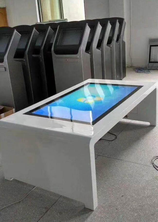 Умная таблица LCD сенсорного экрана рекламируя Multi киоск экрана касания для таблицы/конференции кафе-бара