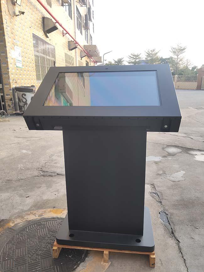 Киоски LCD на открытом воздухе рекламы высотой с яркости 32 дюймов водоустойчивые